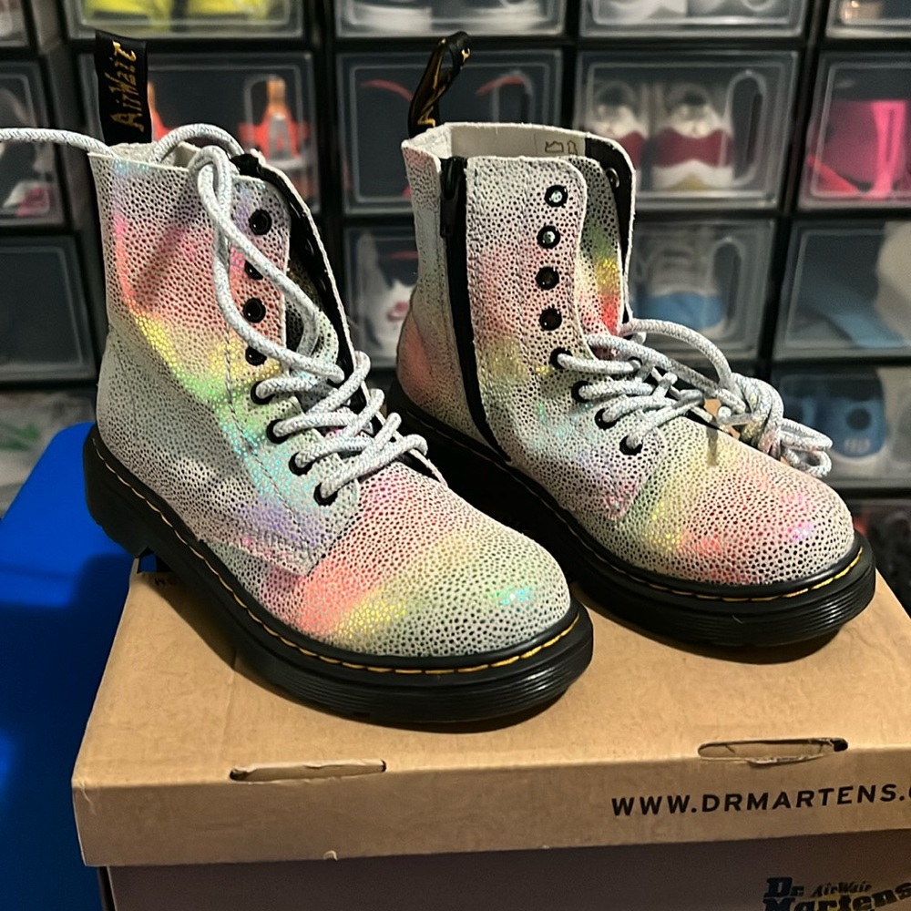 Size 13 Rainbow 1460 pascal dr martens